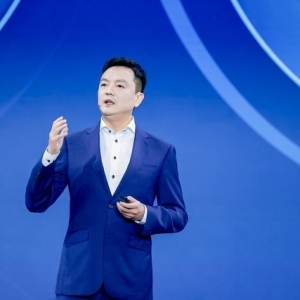 与伙伴 共未来 华为在数智时代的战略聚焦