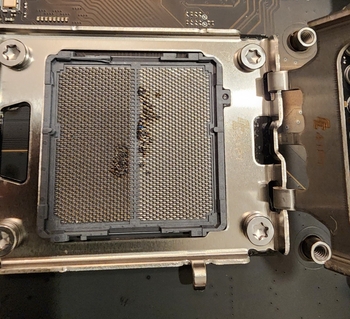 锐龙7 9800X3D烧毁 原因不在处理器