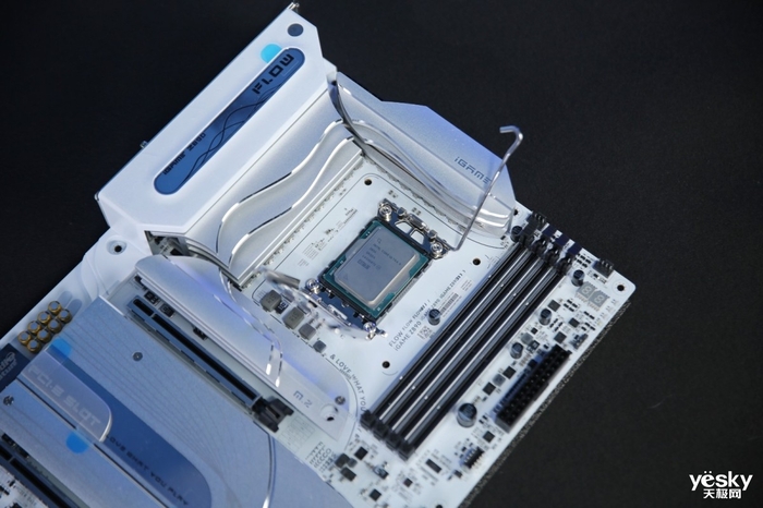 酷睿Ultra 9 285K/Ultra 5 245K首发评测：性能小幅提升，游戏场景能效更好