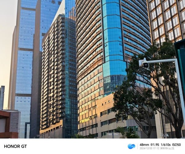 荣耀GT上手体验：更适合年轻人体质的高性能时尚单品