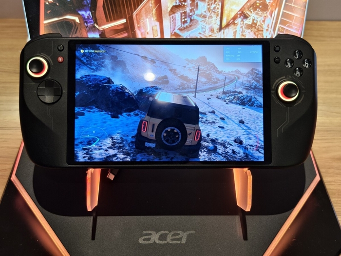 CES 2025|宏碁发布两款全新掌机，搭载锐龙7 8840HS处理器