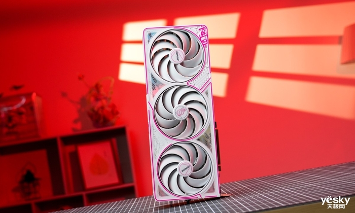 既能2K通吃 又可4K畅玩 iGame GeForce RTX 5070 Ti Ultra W OC评测