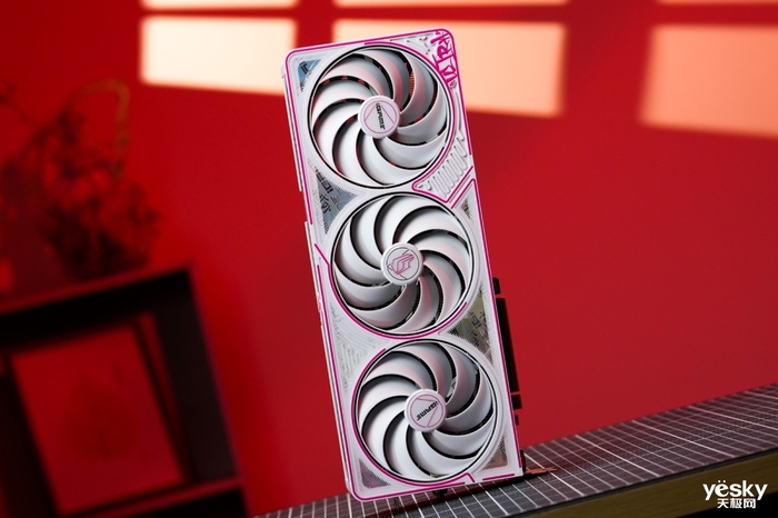 既能2K通吃 又可4K畅玩 iGame GeForce RTX 5070 Ti Ultra W OC评测