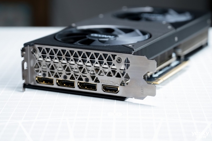 双槽双风扇支撑硬核2K实力 映众GeForce RTX 5070曜夜X2 12GB显卡评测